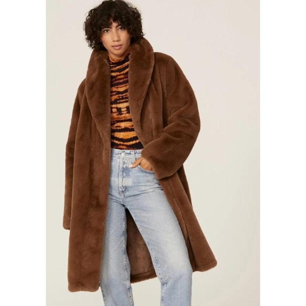 Apparis Luxurious Brown Faux Fur Coat